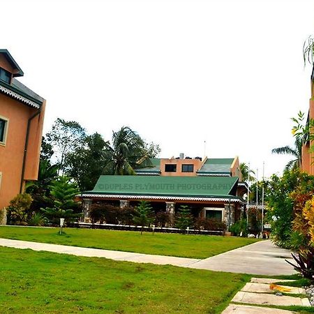 Hotel La Cretonne Les Cayes Bagian luar foto